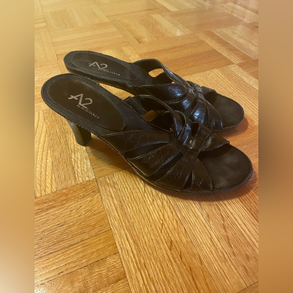 AEROSOLES Black Leather Strappy Heeled Sandals